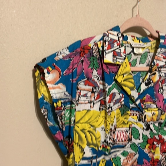 Vintage 70s Laura Mae Hawaiian Pinup Girl  Button-Up Top Size Medium - Picture 3 of 10
